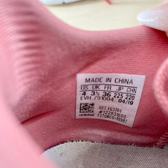 adidas Swift Run J Big Kids Tactile Shoes Sz US 4 - Picture 9 of 9